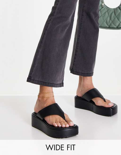 ASOS DESIGN Wide Fit – Tamari – Svarta platta sandaler i läder med tårem