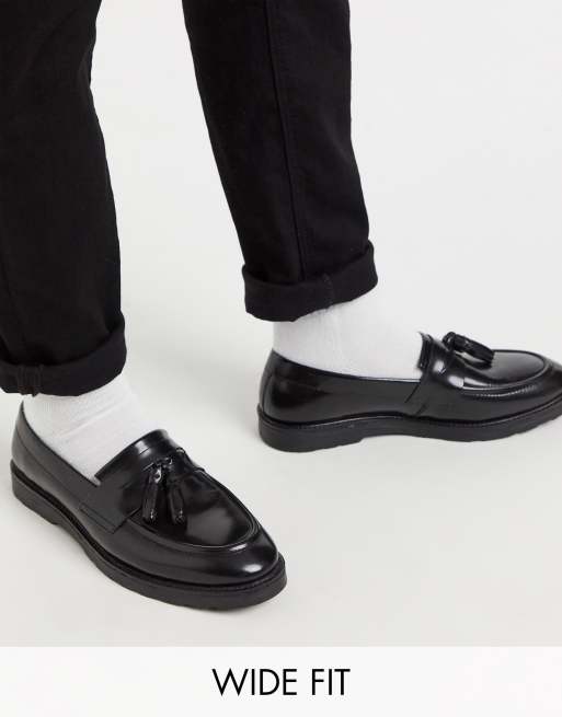 Eksamensbevis makker Nikke ASOS DESIGN Wide Fit tassel loafers in black leather | ASOS