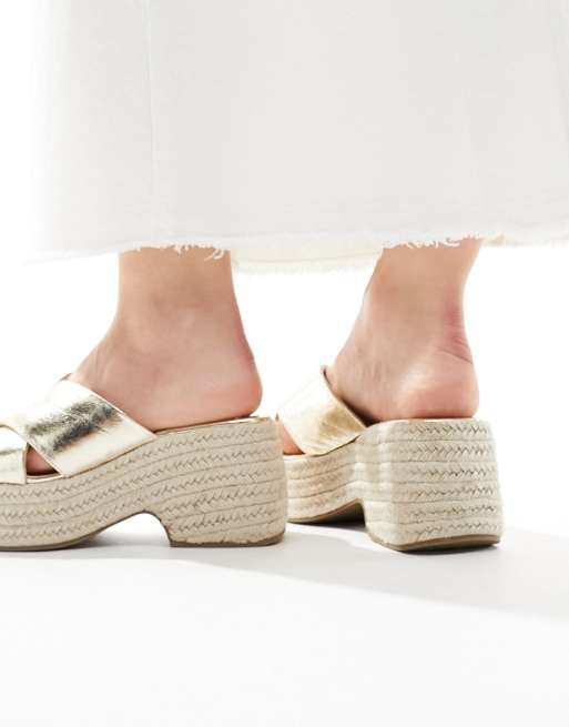 ASOS DESIGN Wide Fit Toy cross strap wedges in gold, 3 of 4