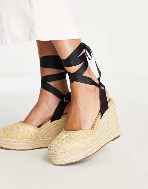 schuh Venus closed toe wedge espadrilles in natural