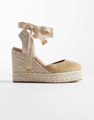 Asos Design Wide Fit Tyra Closed Toe Wedges In Neutral