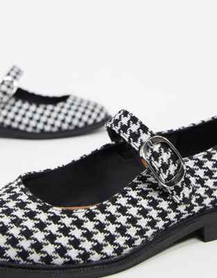 wide fit flat mary jane shoes
