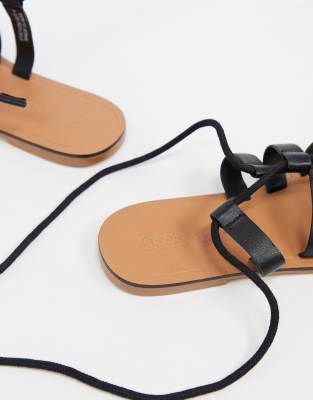 wide leg gladiator sandals