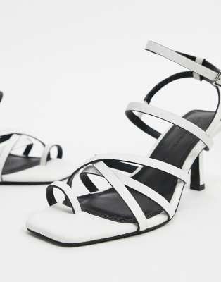 white toe loop heels
