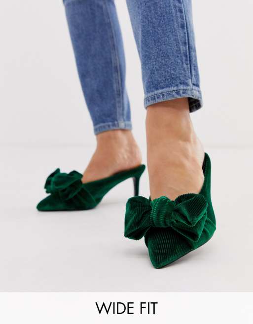 Green store velvet mules