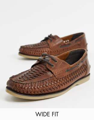 woven boat shoes