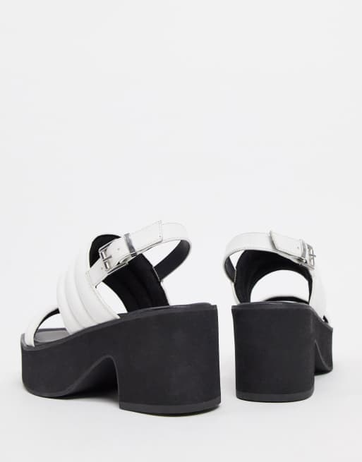 ASOS DESIGN Wide Fit Wright chunky heeled sandals in white, 3 of 4