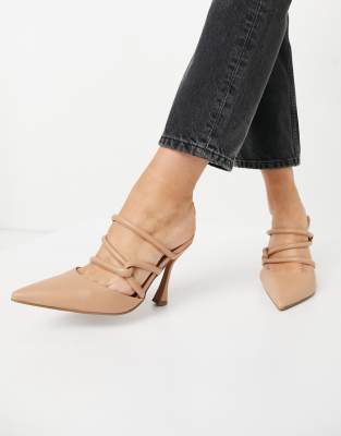 ASOS DESIGN Wide Fit - Wynter - Gewatteerde schoenen met hoge hak in beige  | ASOS