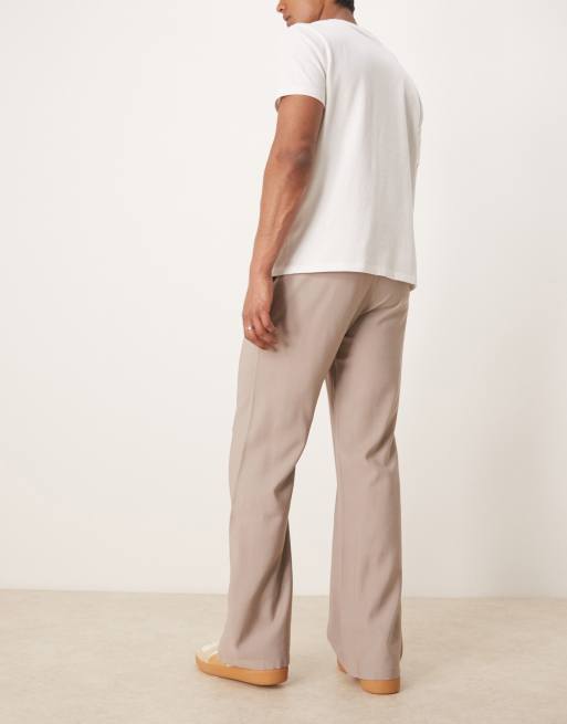 ASOS DESIGN wide flare smart trousers with pleat in beige, 5 of 5