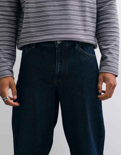 ASOS DESIGN wide flared jeans in dark washed blue, 4 of 5