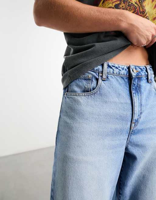 ASOS DESIGN wide hem baggy jeans in vintage light blue, 4 of 4