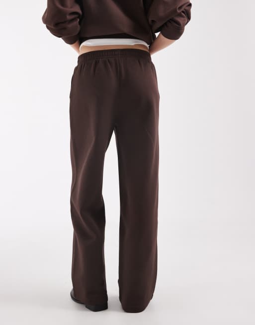 ASOS DESIGN Wide leg brushback joggers in brown, 5 of 5
