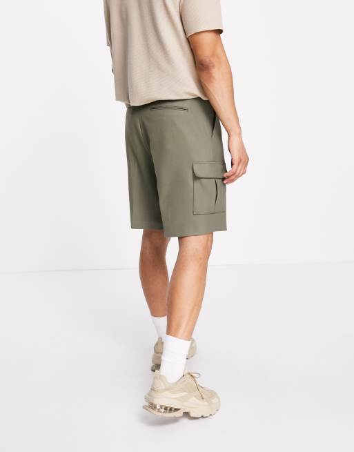 ASOS DESIGN wide leg cargo trackie shorts in green crepe, 2 of 4