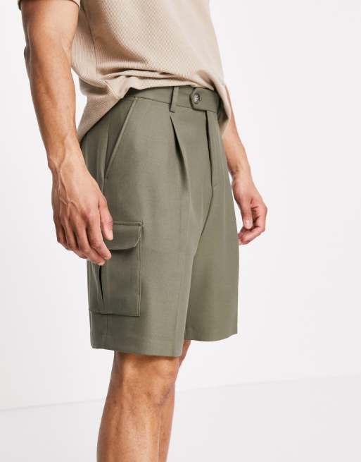 ASOS DESIGN wide leg cargo trackie shorts in green crepe, 3 of 4