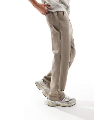 wide leg carpenter sweatpants in brown