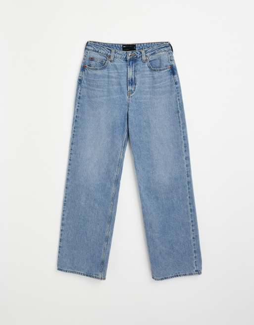 ASOS DESIGN wide leg dad jeans in mid blue, 4 of 5