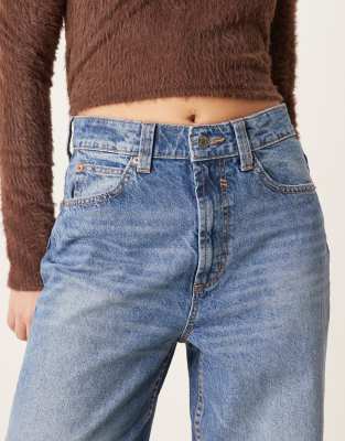 ASOS DESIGN wide leg dad jeans in mid blue