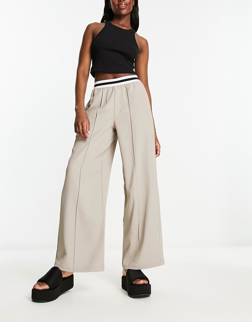 Asos Design Wide Leg Dad Pants With Rolled Waistband In Mushroom-brown
