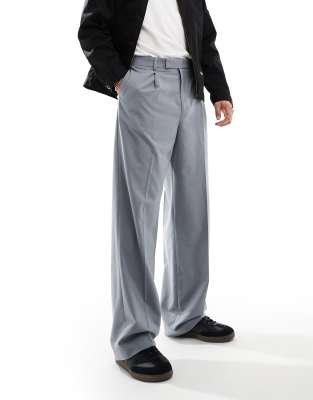 wide leg dress pants with double pleats in mid gray