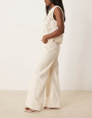 Asos Design Wide Leg Jean With Crease Front In White