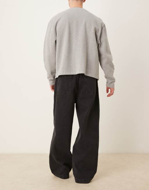 ASOS DESIGN wide leg jeans in washed black with pleats and belt, 3 of 5