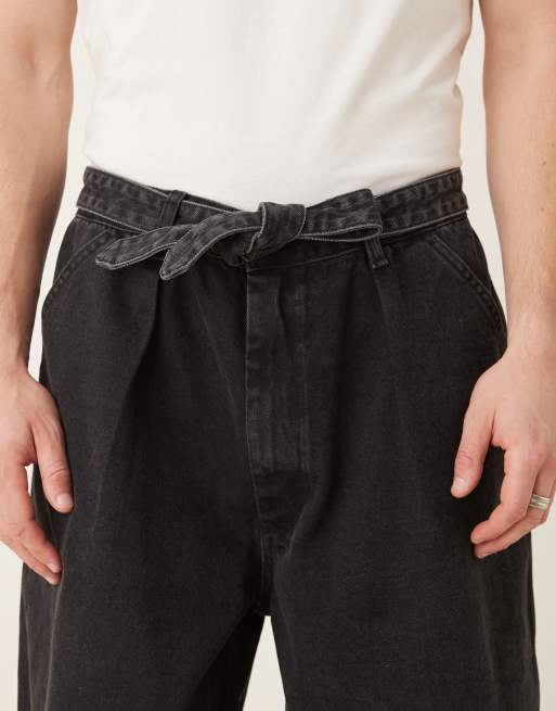 ASOS DESIGN wide leg jeans in washed black with pleats and belt, 5 of 5