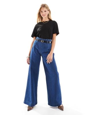 Asos Design Wide Leg Jeans With Belt In Rinse-blue