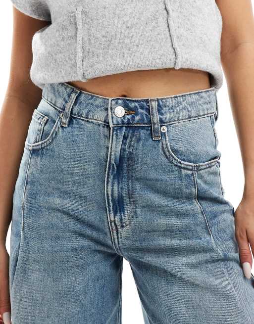ASOS DESIGN wide leg jeans with pleat detail in lightwash, 5 of 5