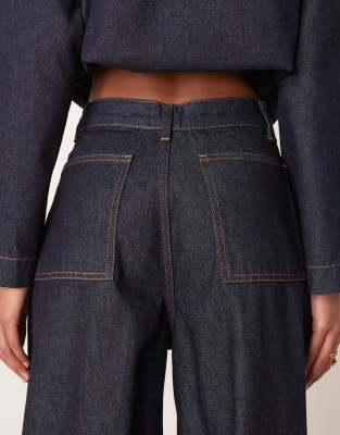 DARK FOG★Washed wide-leg jeans with double side pleats DF32 Back Slit Washed Wide Leg Jeans CN306 - Korean Women's