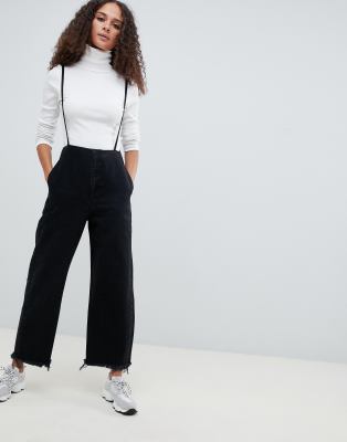 wide leg jeans with suspenders