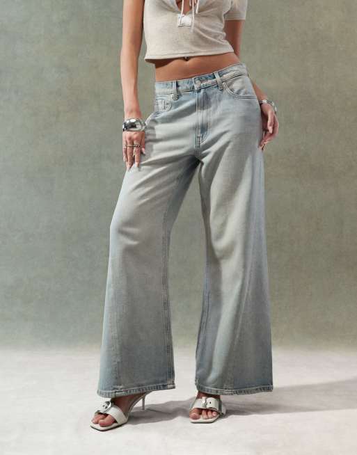ASOS DESIGN wide leg jeans with twisted seams in pale vintage wash, 4 of 5