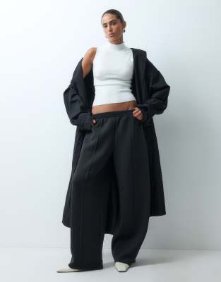 Scuba Joggers 1