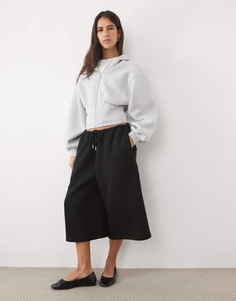 ASOS DESIGN wide leg jogger short co-ord in black - view 1