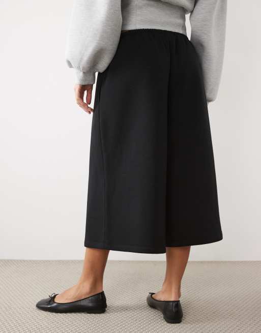 ASOS DESIGN wide leg jogger short co-ord in black, 5 of 5