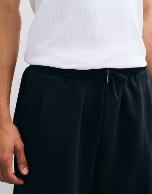 ASOS DESIGN wide leg jogger with pleats in black, 4 of 5