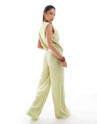 Asos Design Wide Leg Mid Rise Plisse Pants In Green