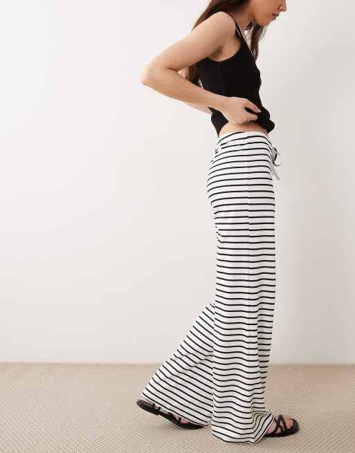 ASOS DESIGN wide leg pants in black stripe, 2 of 5
