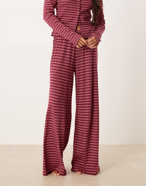 ASOS DESIGN – Hose in Burgunderrot mit Streifen und weitem Bein