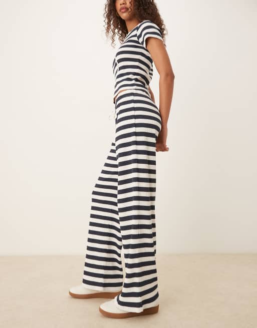 ASOS DESIGN wide leg pants in in navy and white stripe (part of a set), 2 of 5