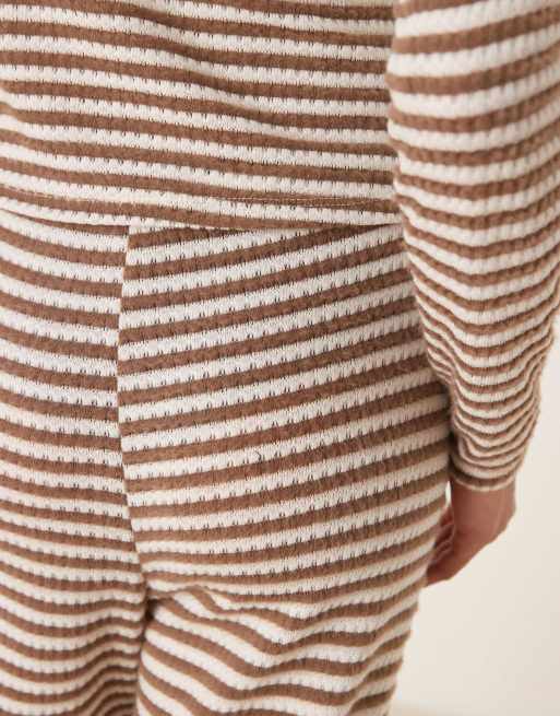 ASOS DESIGN wide leg pants in textured stripe - part of a set, 5 of 5