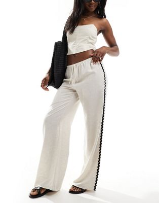 Asos Design Wide Leg Pants With Contrast Trim In Natural Linen Look-white