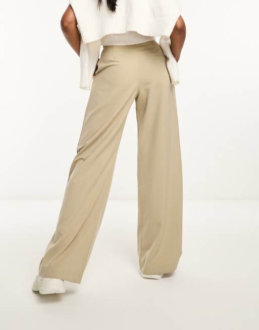 Wide leg 2024 pleated trousers