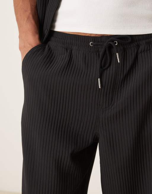 ASOS DESIGN wide leg plisse pants in black (Part of a set), 4 of 5