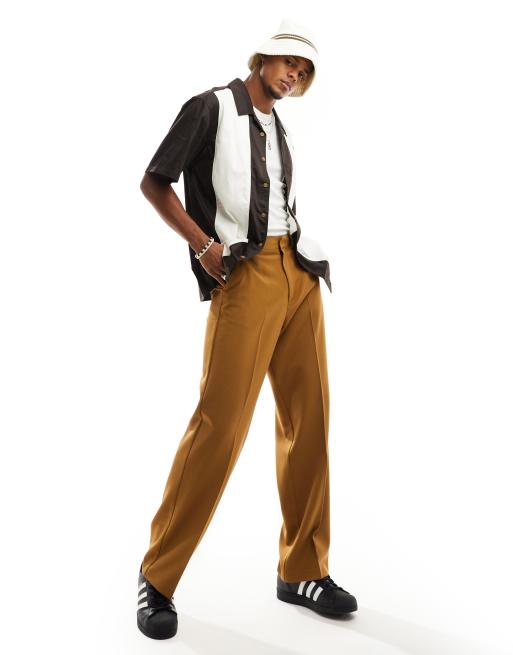 Wide leg clearance trousers with suspenders