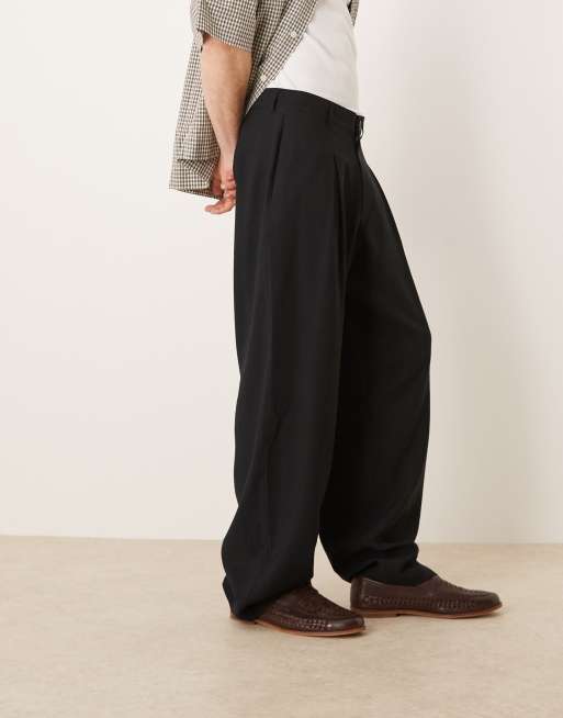 ASOS DESIGN wide leg smart pants with front pleat in black