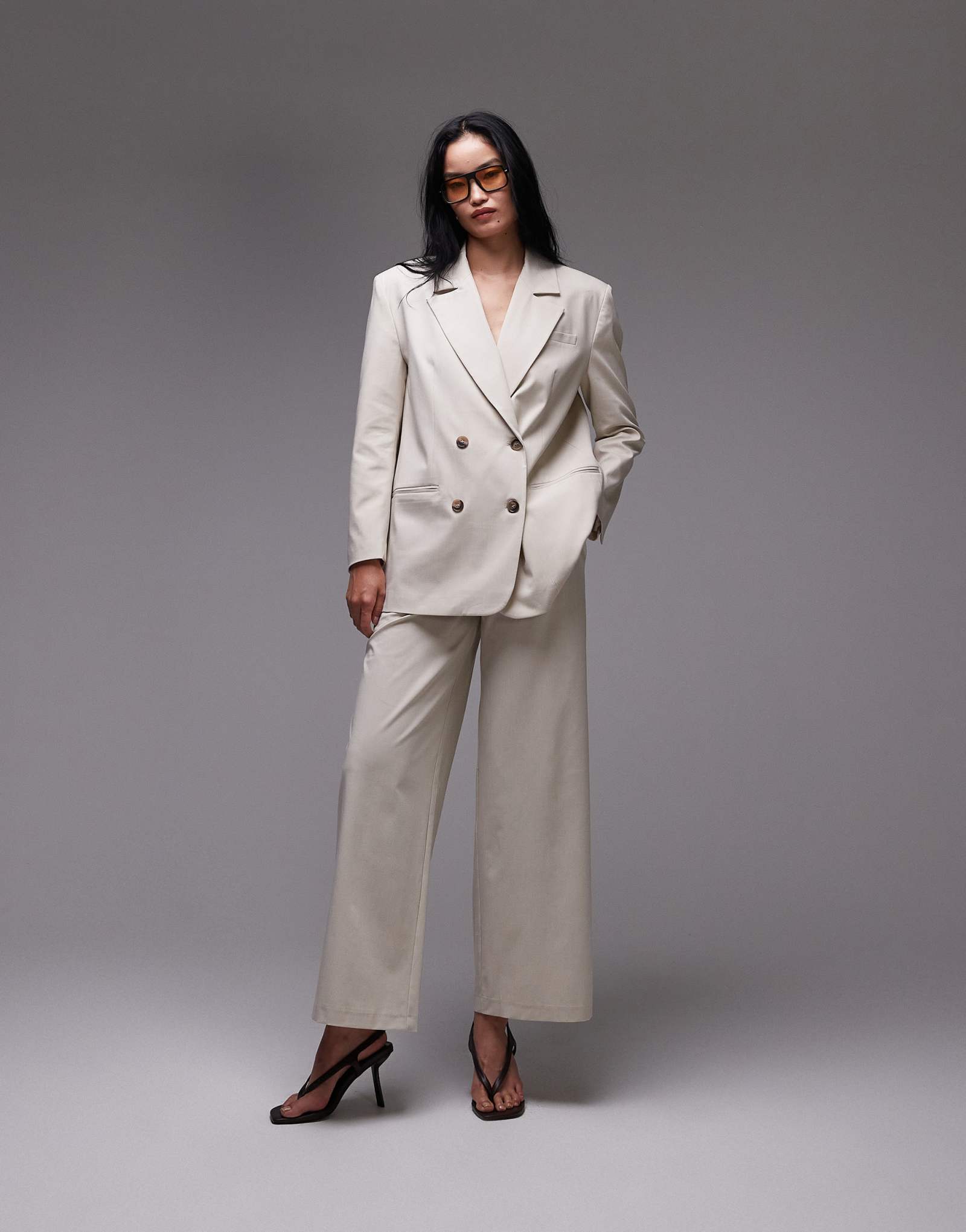 Широкие брюки ASOS DESIGN, сшитые на заказ в нейтральном цвете - часть комплекта