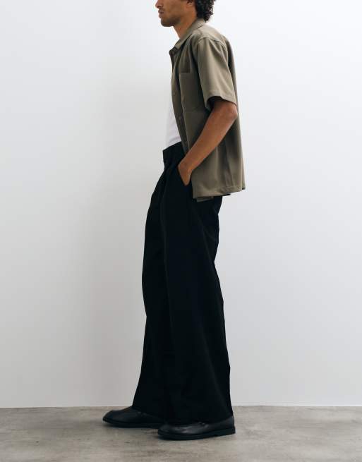 ASOS DESIGN wide leg tailored pants with front pleats in black, 2 of 5