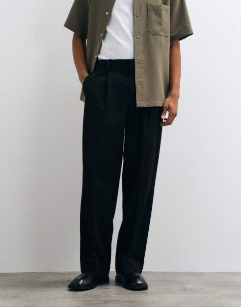 ASOS DESIGN wide leg tailored trousers with front pleats in black - view 1
