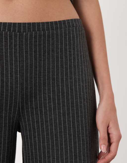 ASOS DESIGN wide leg trouser co-ord in grey pinstripe, 4 of 5