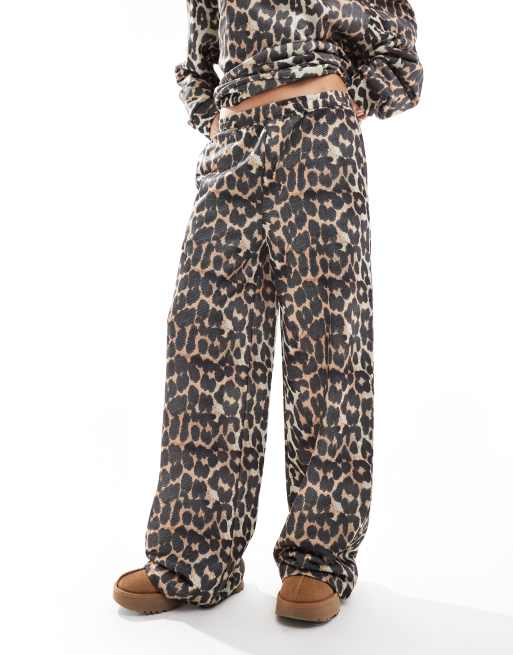 ASOS DESIGN wide leg trouser co-ord in leopard print, 2 of 5